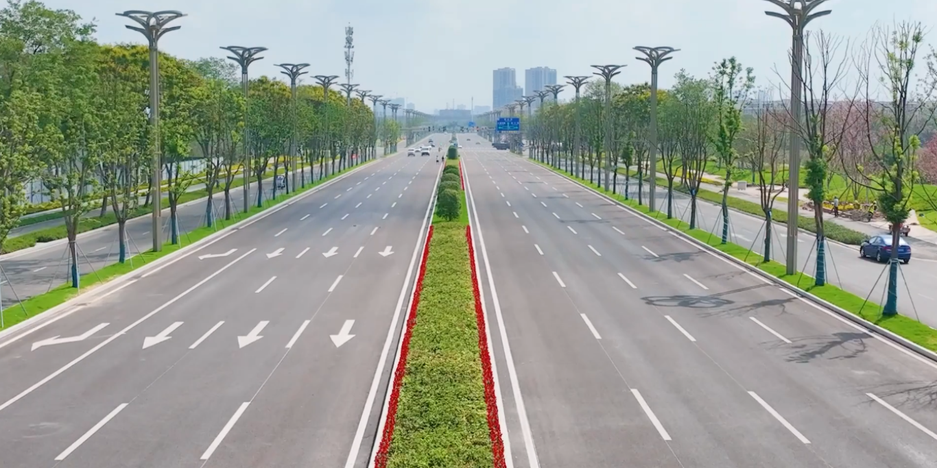 太炫酷啦！德陽(yáng)首條“智慧道路”試通車(chē)！位置在……